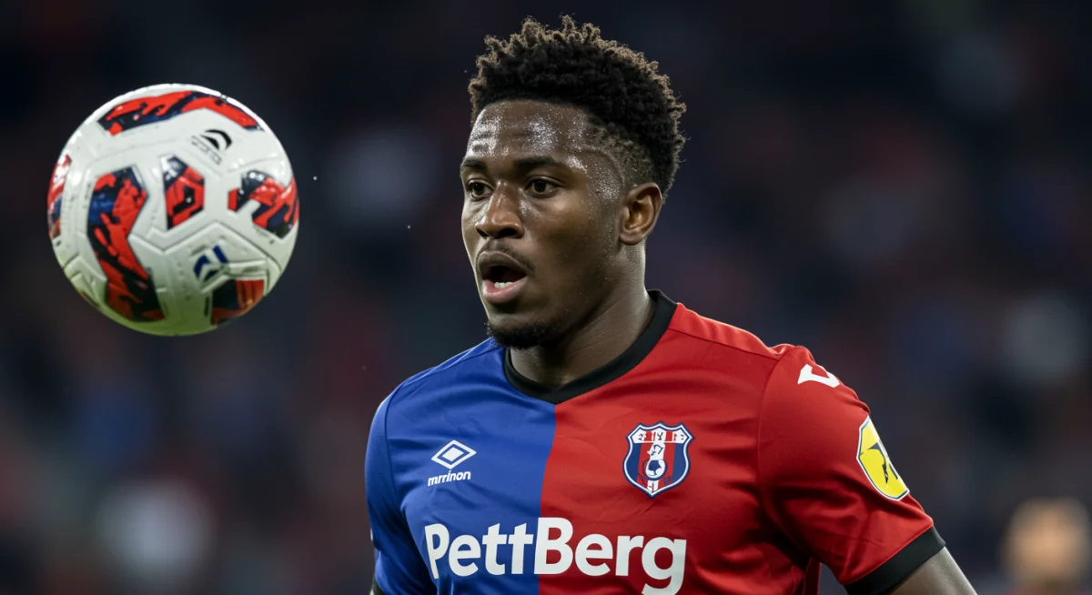 Versatile modern footballer embodying False 9 attributes